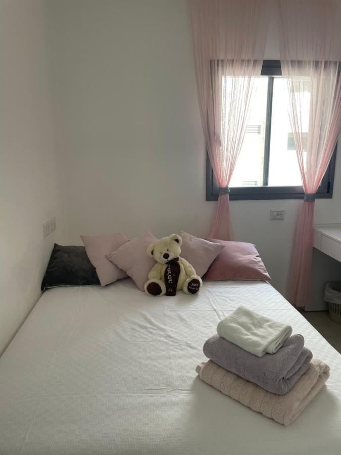 Sea & Fun Apartman Hadera Kültér fotó